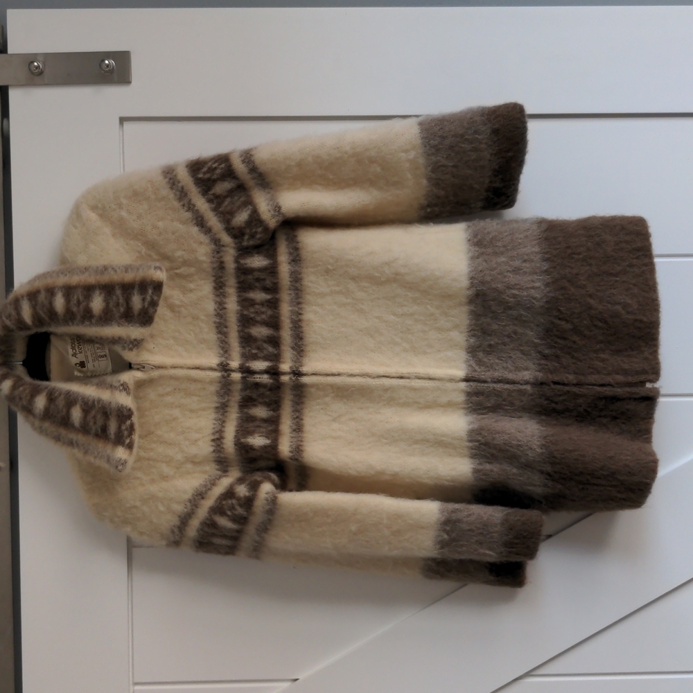 Vintage Women's Icelandic Wool Jacket